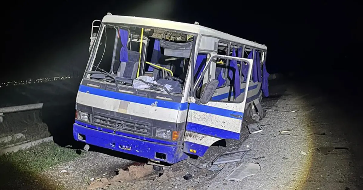 U ruskom napadu pogođen autobus