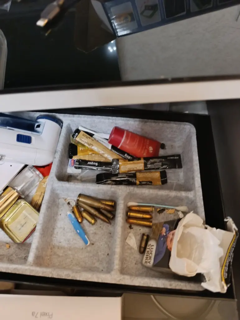 Pronađena droga i oružje, dva muškarca uhapšena