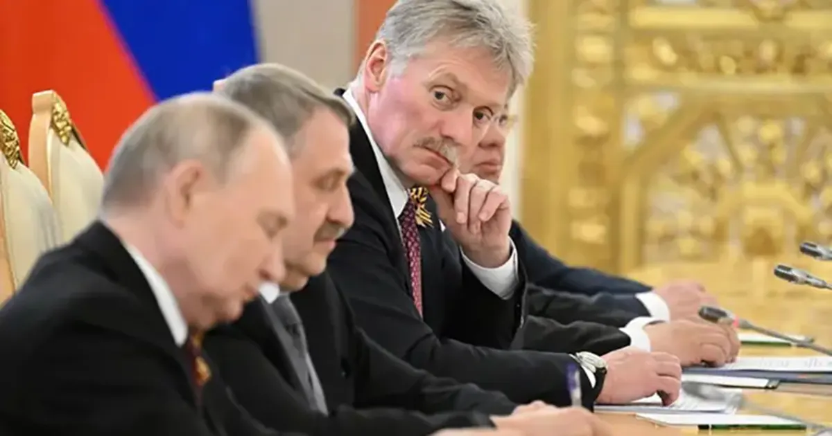 Dmitri Peskov sa Vladimirom Putinom
