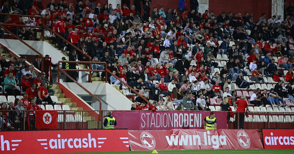 Navijači Veleža na stadionu Rođeni