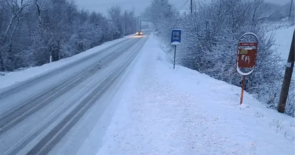 Snijeg stigao u BiH, padat će u svim krajevima. Evo gdje se očekuje da će napadati do 15 cm