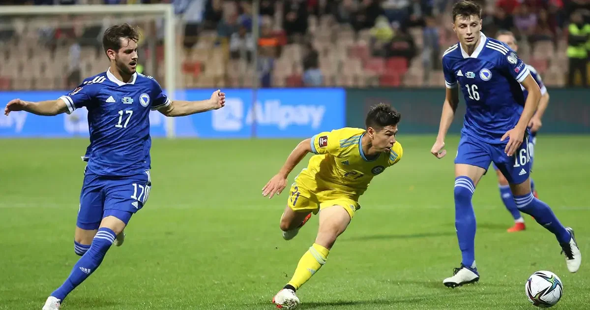 Adi Nalić (lijevo)