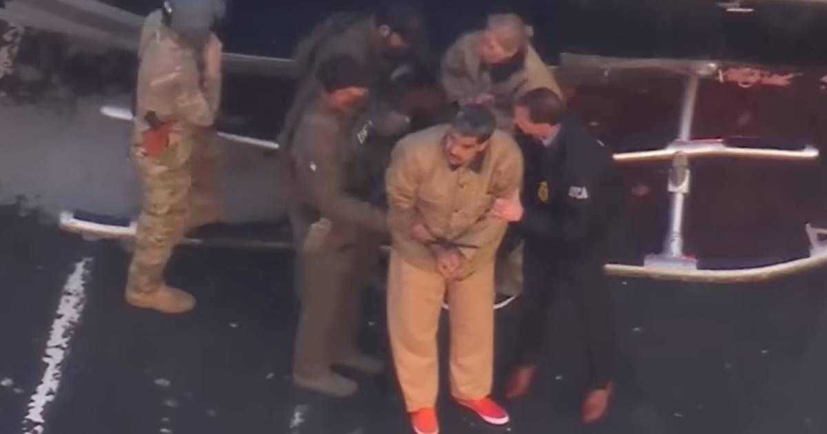 nicolas maduro cilia flores