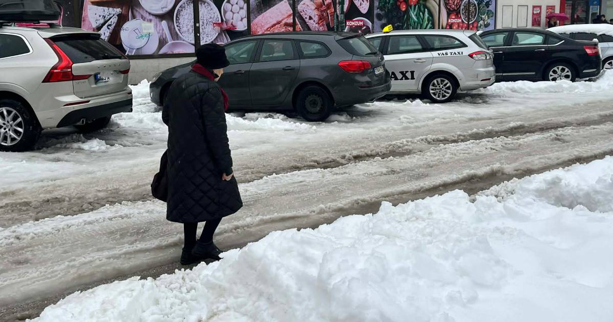 penzionerka snijeg grbavica sarajevo