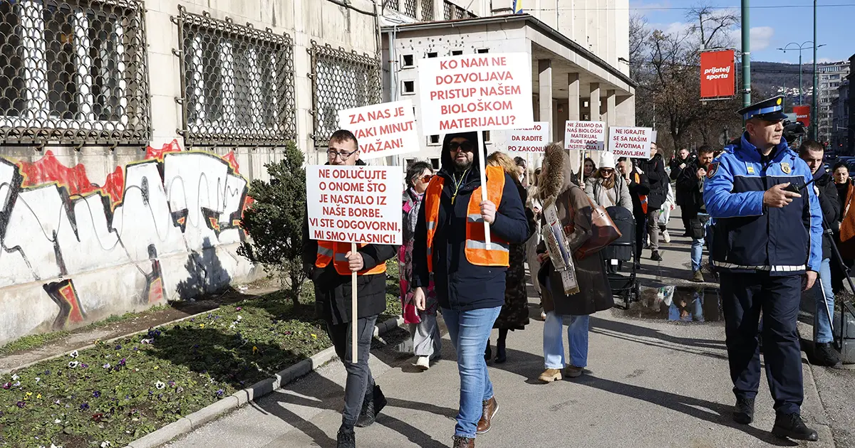 Pacijenti Poliklinike Northwestern Medical Center održali protest