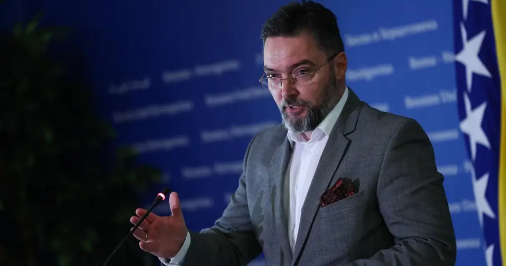 Košarac: Ugroženo je 11.000 radnih mjesta, moramo hitno reagovati