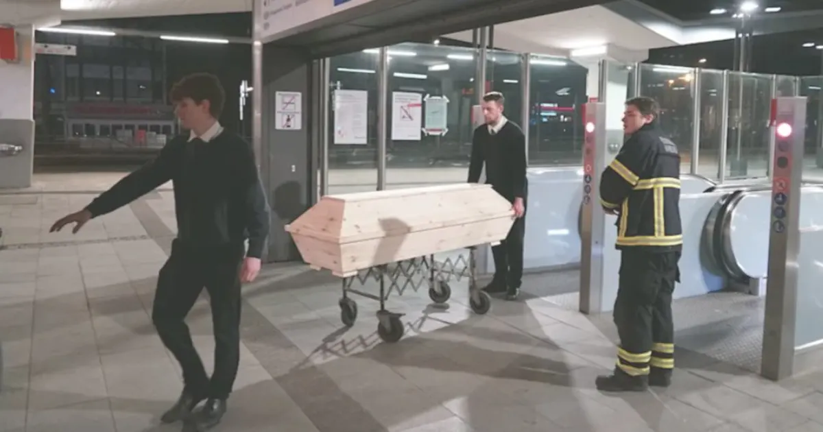 voz djevojka hamburg