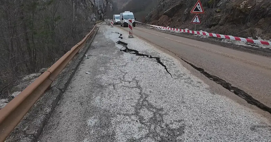 Putevi na istoku BiH opasni po život