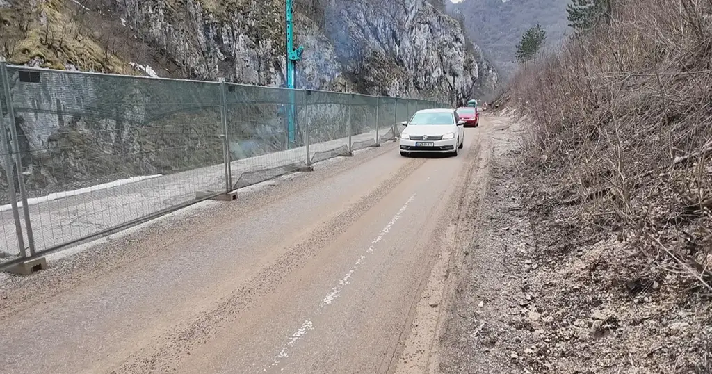 Putevi na istoku BiH opasni po život