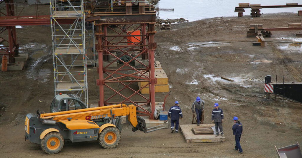 radnici gradiliste gradjevina