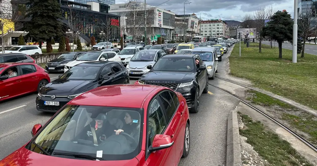 Upozorenje za građane, glavna saobraćajnica u Sarajevu blokirana