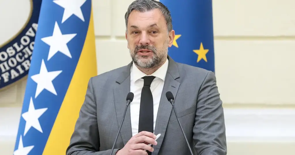 Konaković pokazao dokument: Dodik lobirao u SAD-u za nezavisnost RS i ukidanje OHR-a