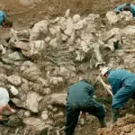 Jedna od masovnih grobnica u kojoj su pronađene žrtve genocida