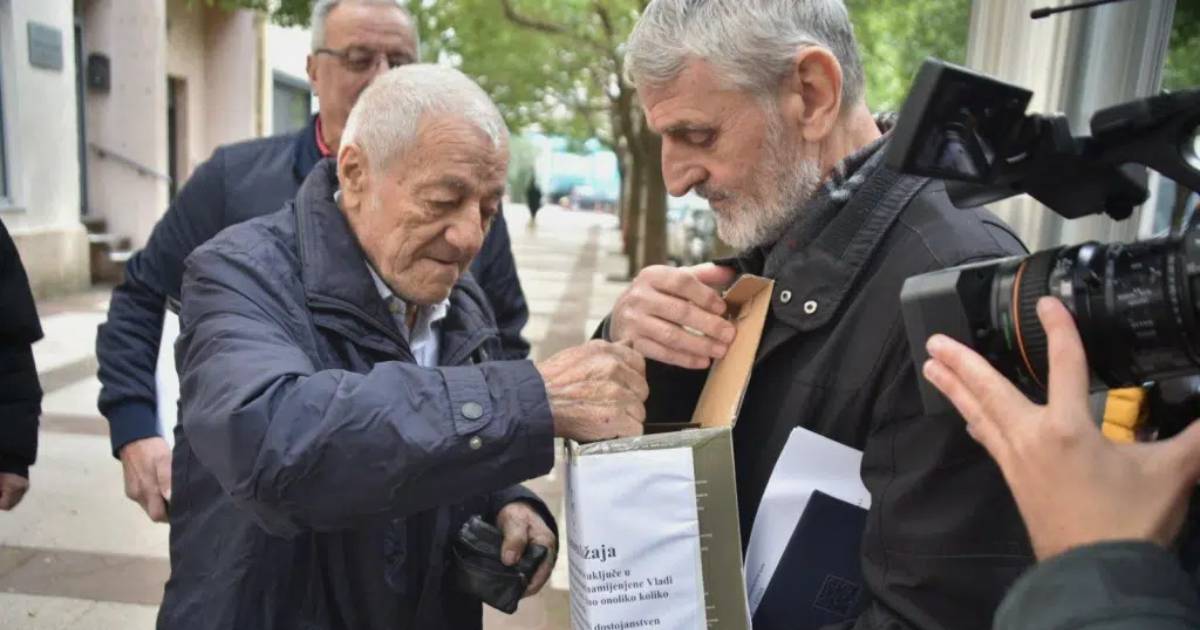 Penzioneri u Crnoj Gori