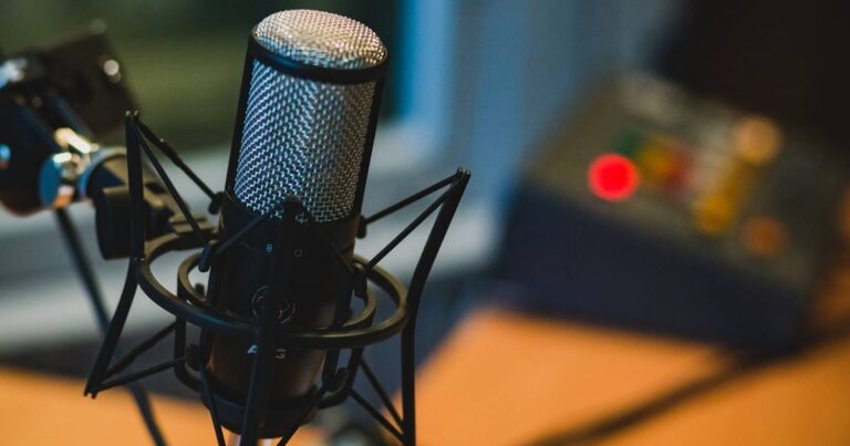 Postaju sve popularniji: Podcasti preuzimaju TV