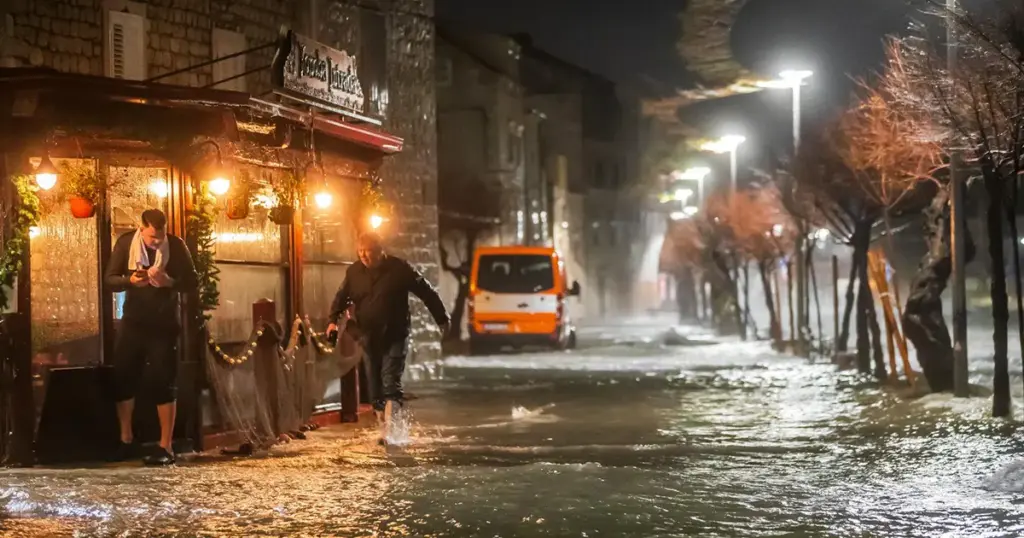 Snažno nevrijeme pogodilo Dalmaciju