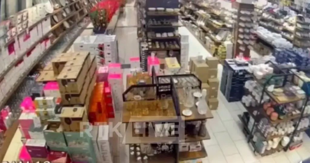 Naš region pogodio snažan zemljotres. Stižu snimci, stvari se rušile sa polica