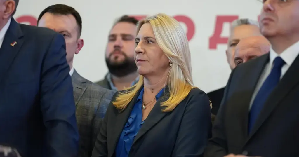 “SDS je sramota ovog naroda”: Šta su poručili Cvijanović i Stevandić nakon pobjede Karana