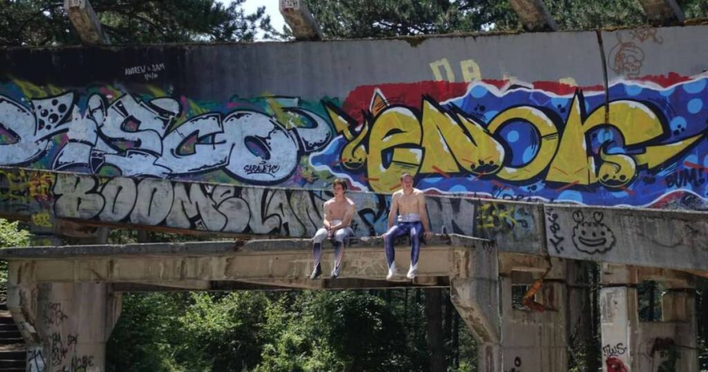 Besplatan ulaz na projekcije filmova “Poljubite budućnost” i “Staza” za Dan grada Sarajeva