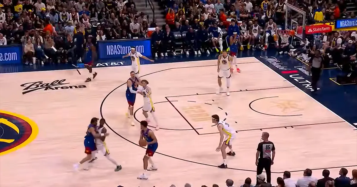 Detalj sa utakmice Denvera i Golden Statea