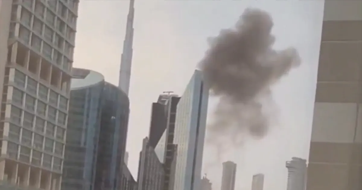 Dim nad Dubaijem nakon eksplozije drona