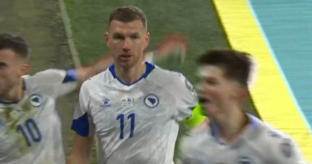 Džeko pogodio, opet smo u igri!