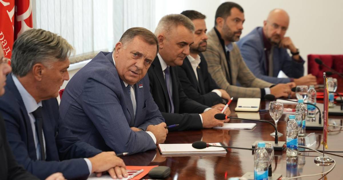 Siniša Karan, Milorad Dodik, Savo Minić