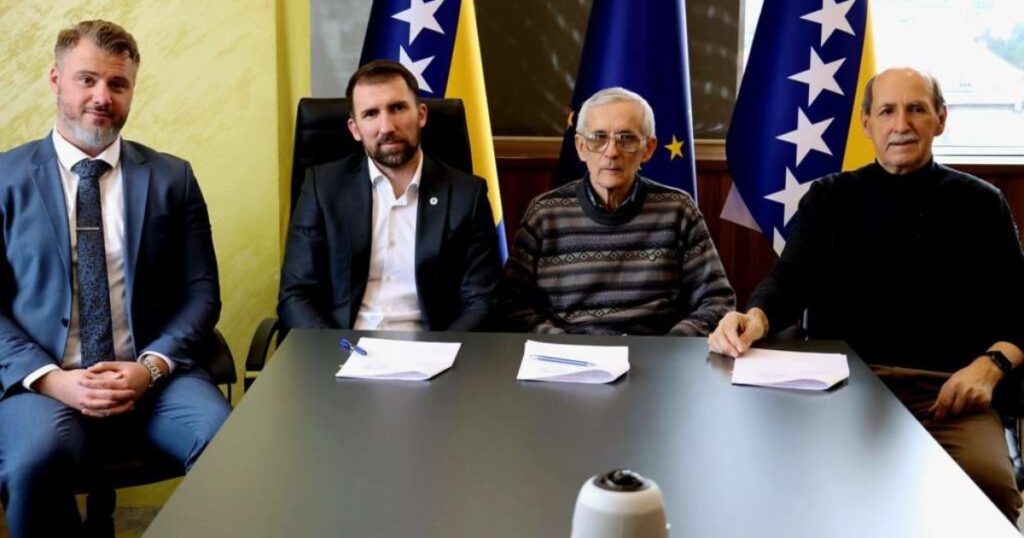 Pomoć penzionerima