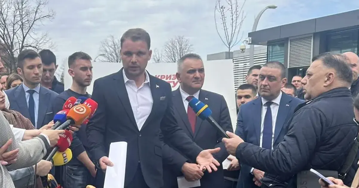 Minić se pojavio na presici Stanivukovića