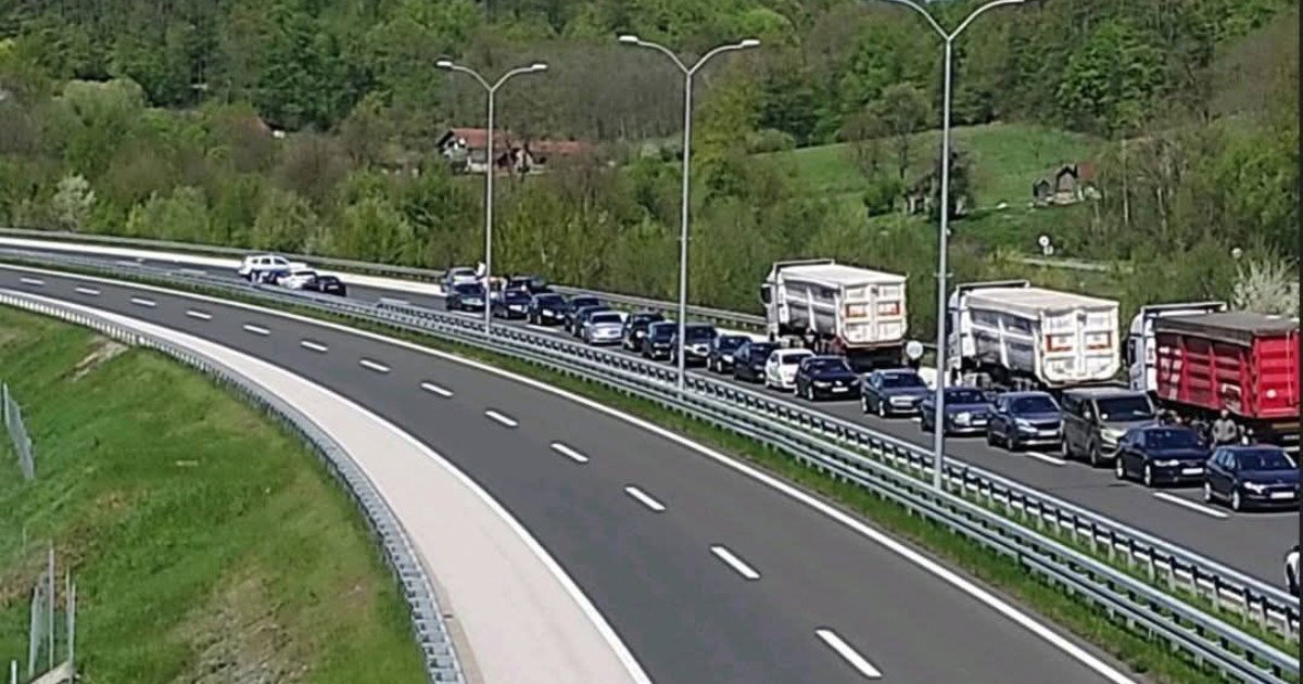 teška nesreća na autoputu