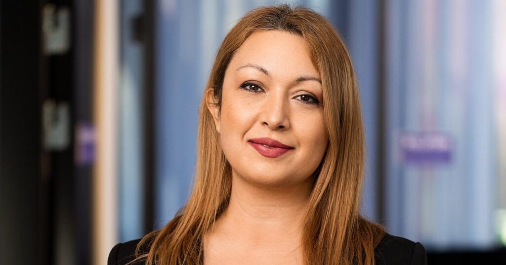 Almira zavarala umjetnu inteligenciju, nasjeli ChatGPT i časopisi