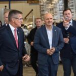 Michael Flyn prilikom posjete Miloradu Dodiku