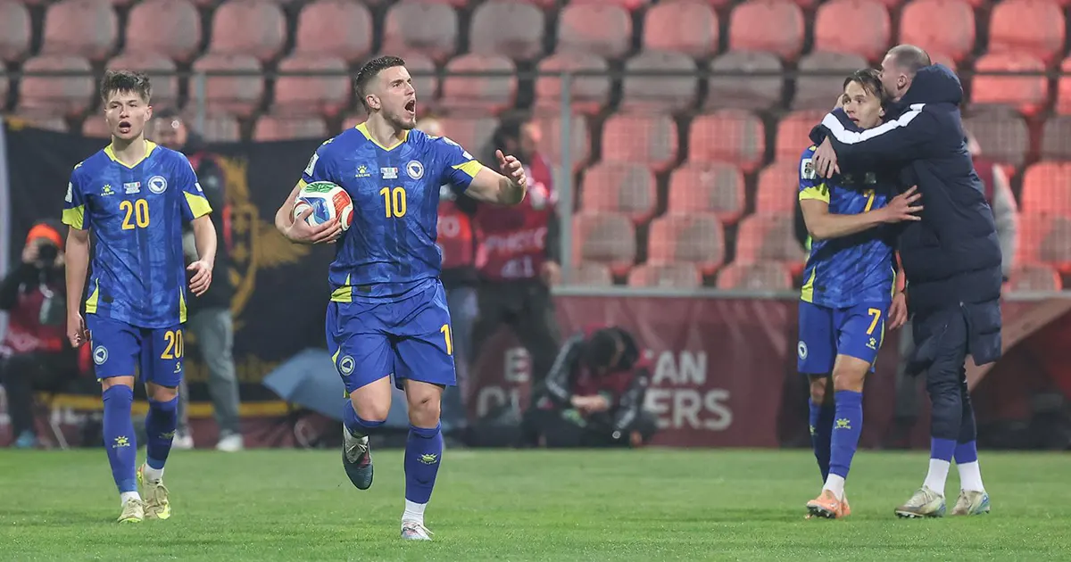 Demirović, Bajraktarević i Dedić na utakmici potiv Italije