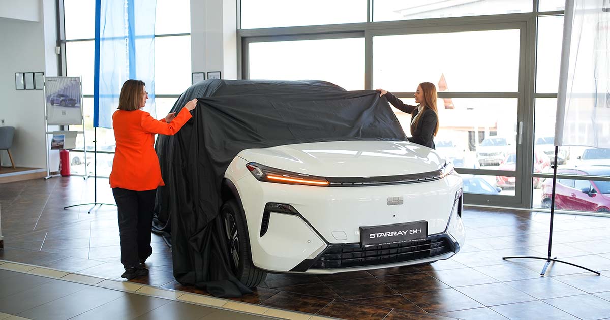 Novi Geely Starray