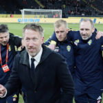 Graham Potter drži govor nakon plasmana na SP švedska