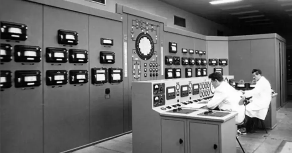 Institut za nuklearne nauke „Vinča“ osnovan je 1948. godine kao istraživački centar za realizaciju nuklearnog programa SFR Jugoslavije