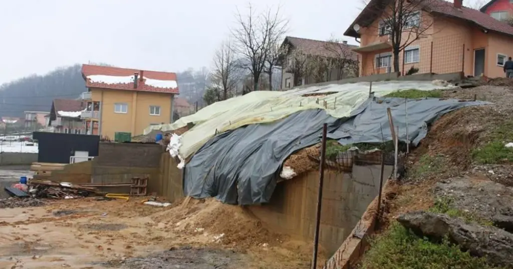 Prema izvještaju Općinskog štaba civilne zaštite, identifikovano je više rizičnih tačaka