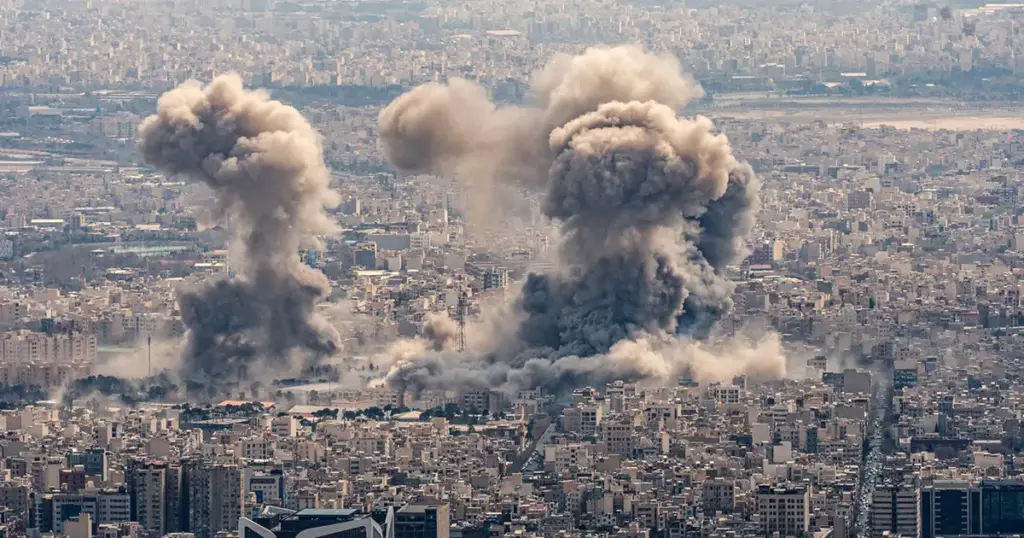 Izrael kaže da je na Iran bacio 18.000 bombi