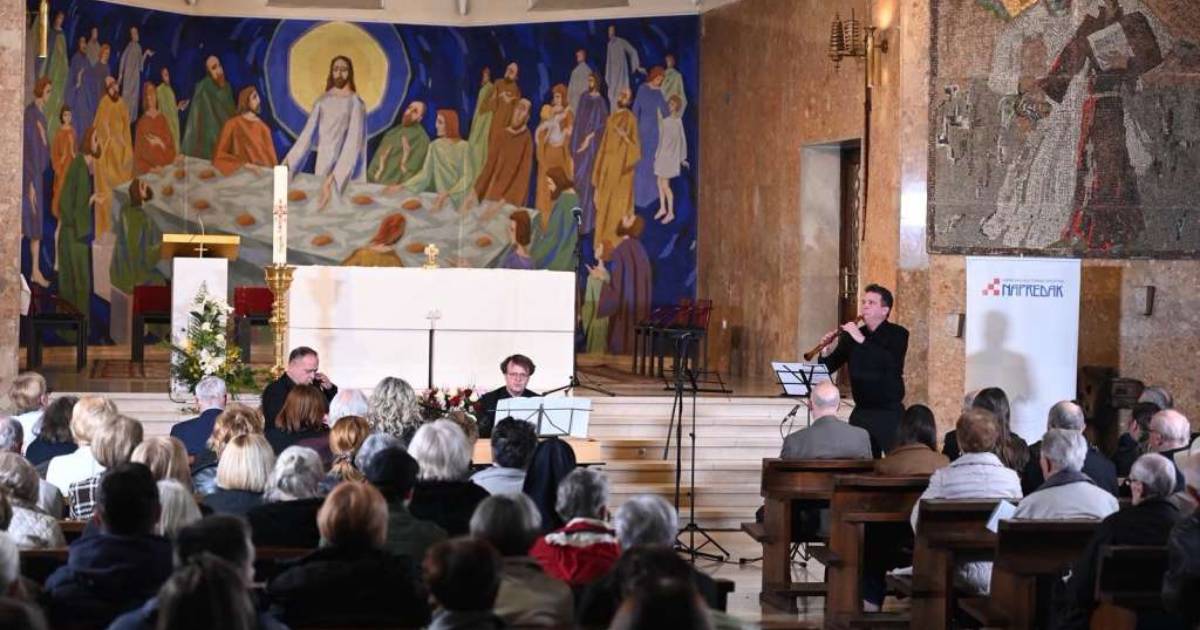 napretkov uskrsni koncert