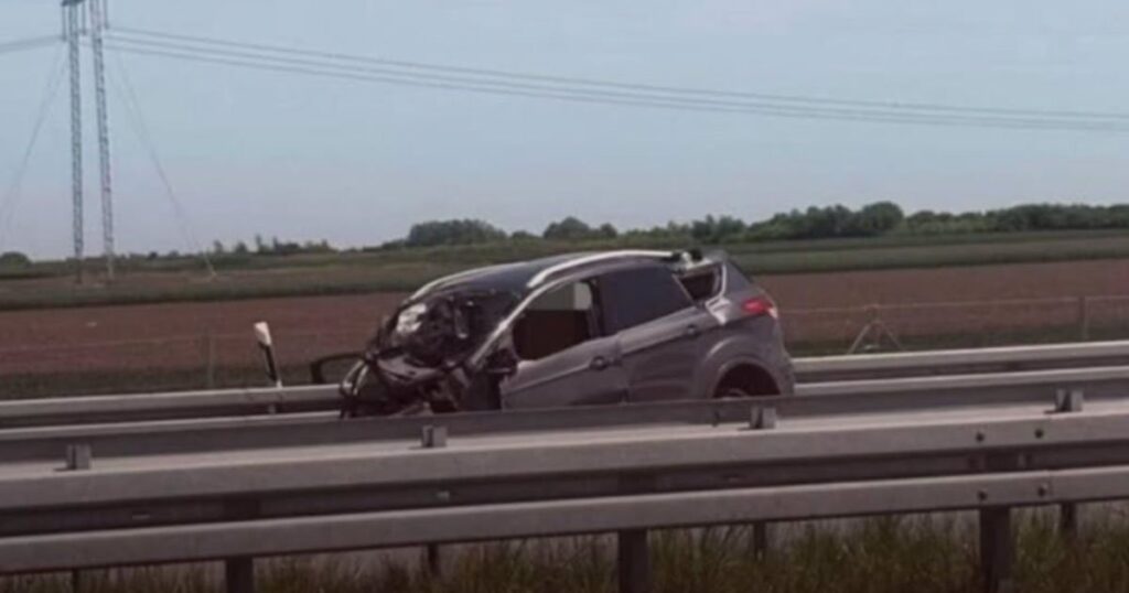 U teškoj nesreći poginule tri osobe, vozio u kontra smjeru velikom brzinom