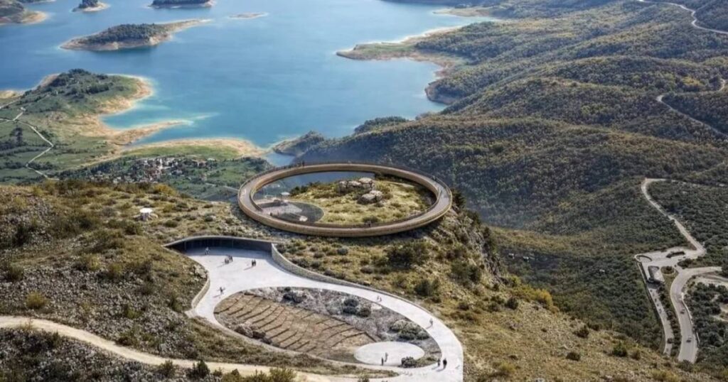 Nova turistička zvijezda u BiH: Vidikovac i žičara iznad jezera