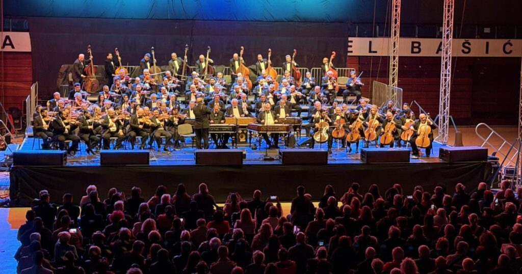 Romski orkestar “100 violina” oduševilo Sarajevo: Noć vrhunske muzike i emocija