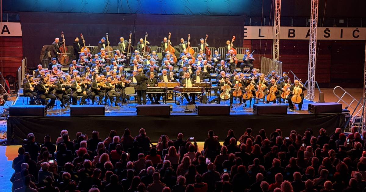 romski orkestar 100 violina