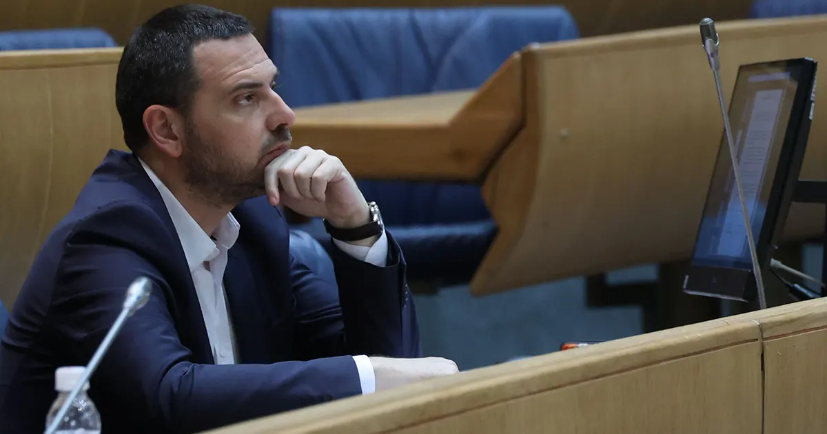 Saša Magazinović na sjednici Parlamenta BiH