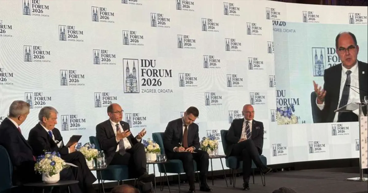 Schmidt na panelu u Zagrebu