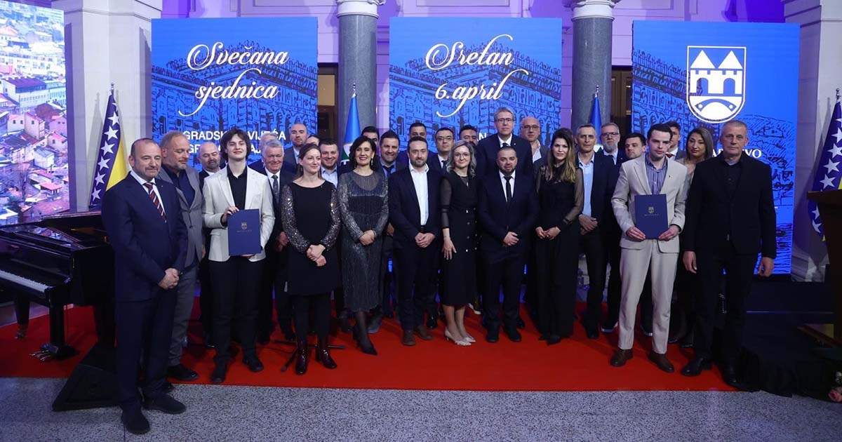 Svečana sjednica Gradskog vijeća Sarajeva održana je u Vijećnici povodom 6. aprila