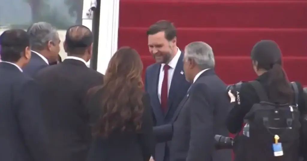 Vance predvodi američko izaslanstvo na pregovorima s Iranom u Islamabadu