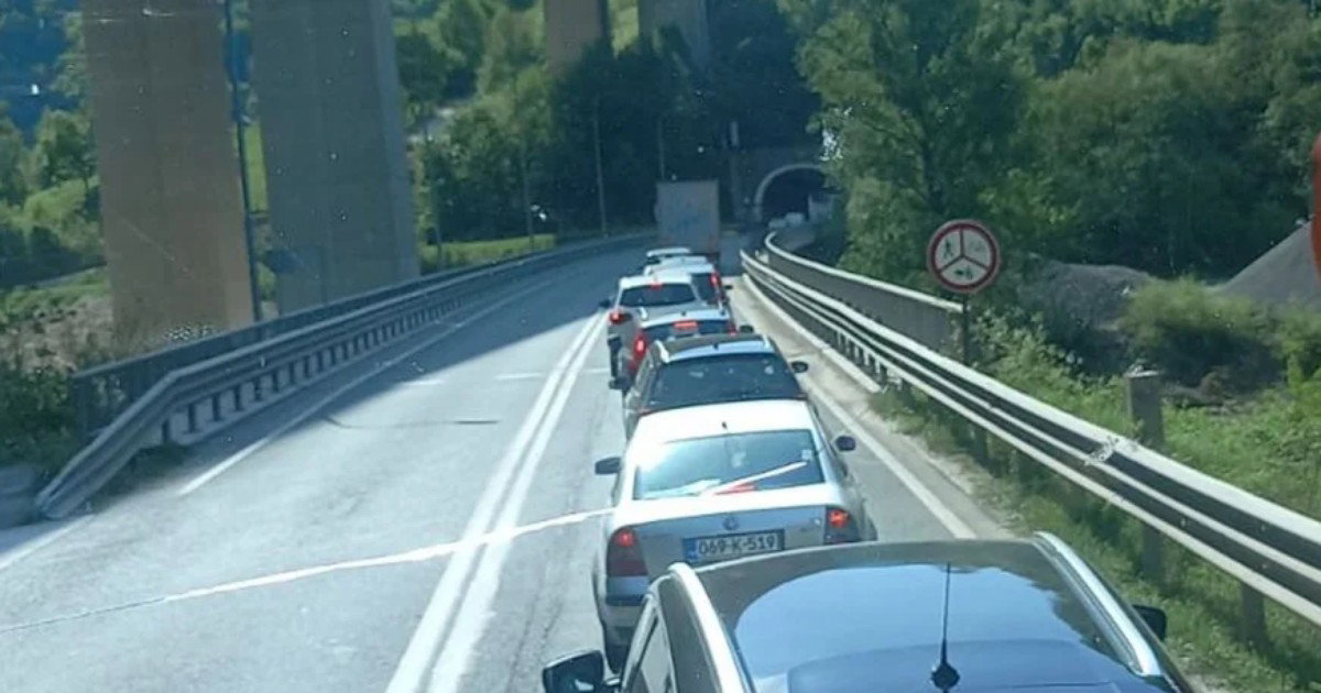Saobraćajna nesreća u tunelu Vranduk