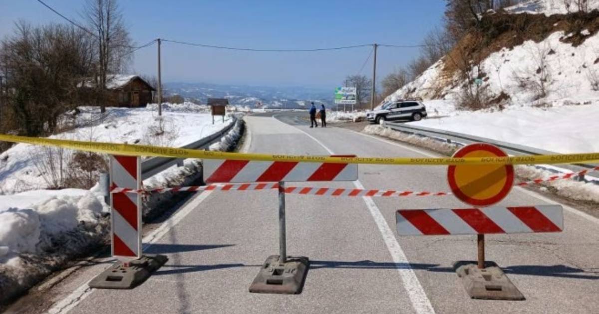zatvorena cesta kliziste banj brdo
