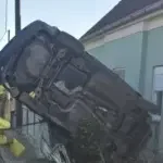 Pijana vozačica se zabila u kuću